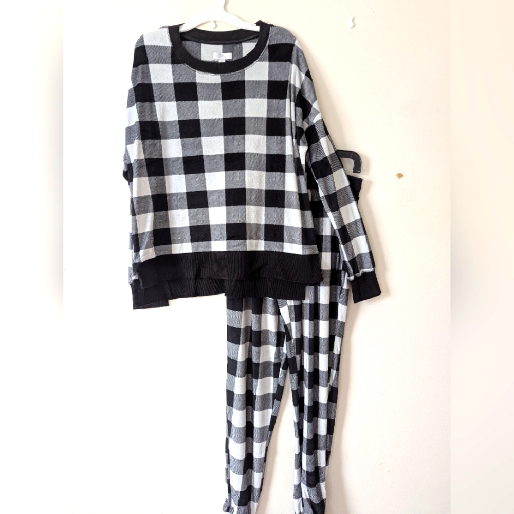 Lounge wear/ Sleeping Clothes